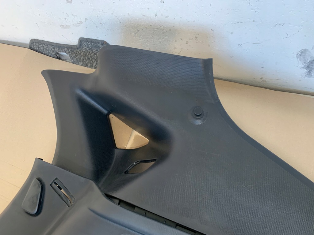 фото №9, Ford mustang mach-e 21r rwd обшивка оббивка багажника правий задня задня