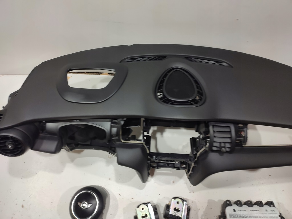 фото №5, Mini cooper f55 f56 hdp приборная панель консоль подушка безопасности ремни