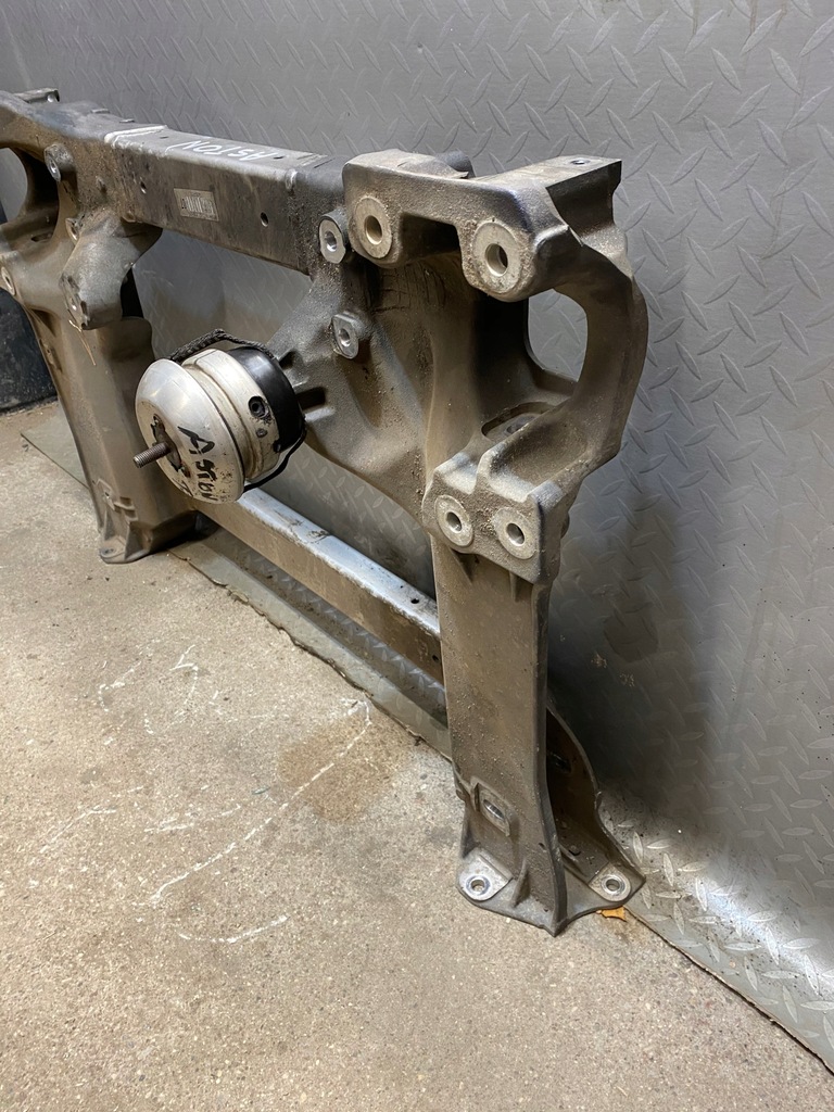 фото №5, Підрамник підрамник підрамник поперечина рама балка підвіска задня aston martin db9