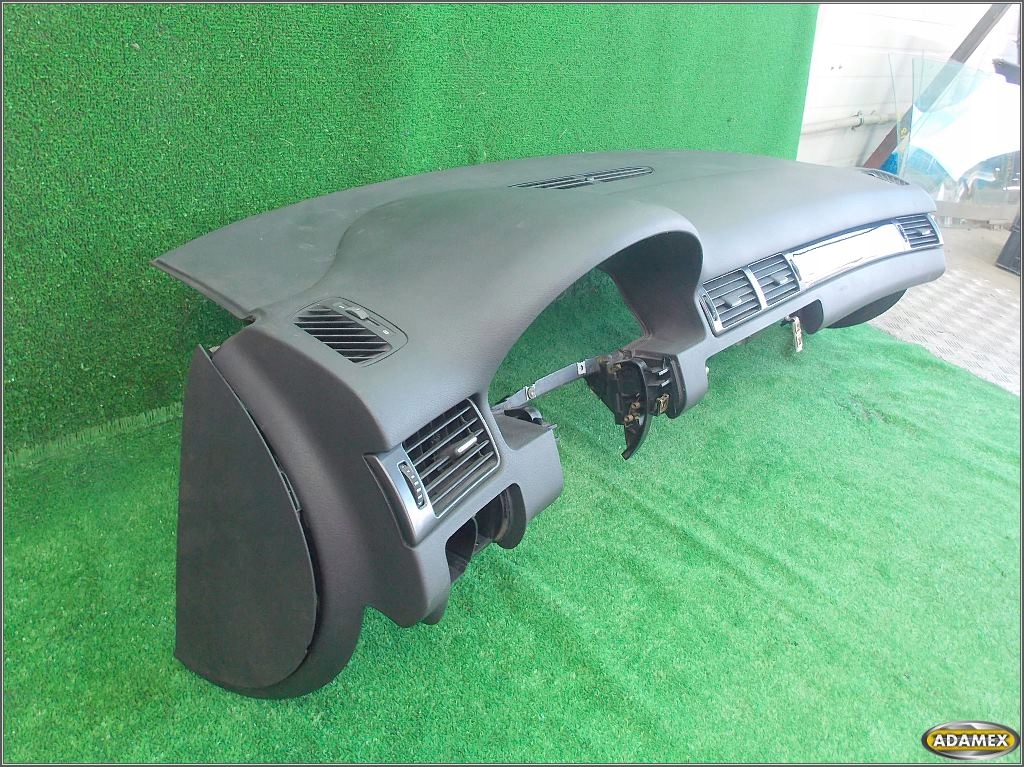 фото №5, Audi a6 c5 2001r sedan - панель приладів rozdzelcza