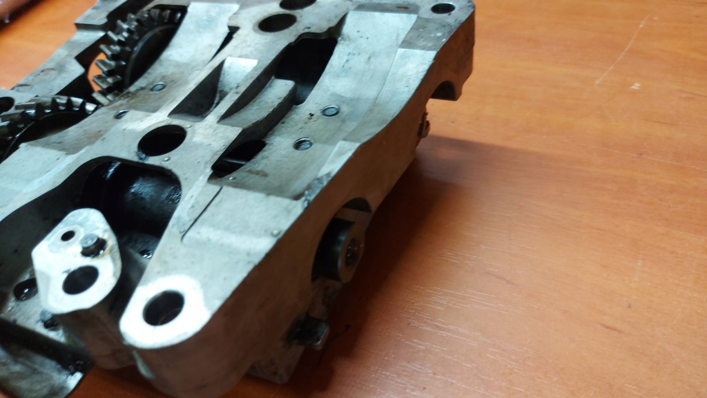 Насос масла валы toyota avensis t25 corolla verso 2,2 177km 04- Доставка