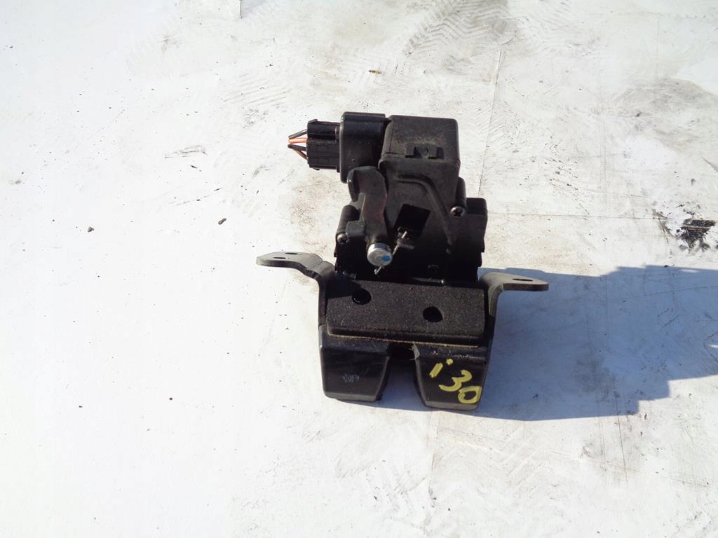 фото №1, Замок крышки hyundai i30 i hb