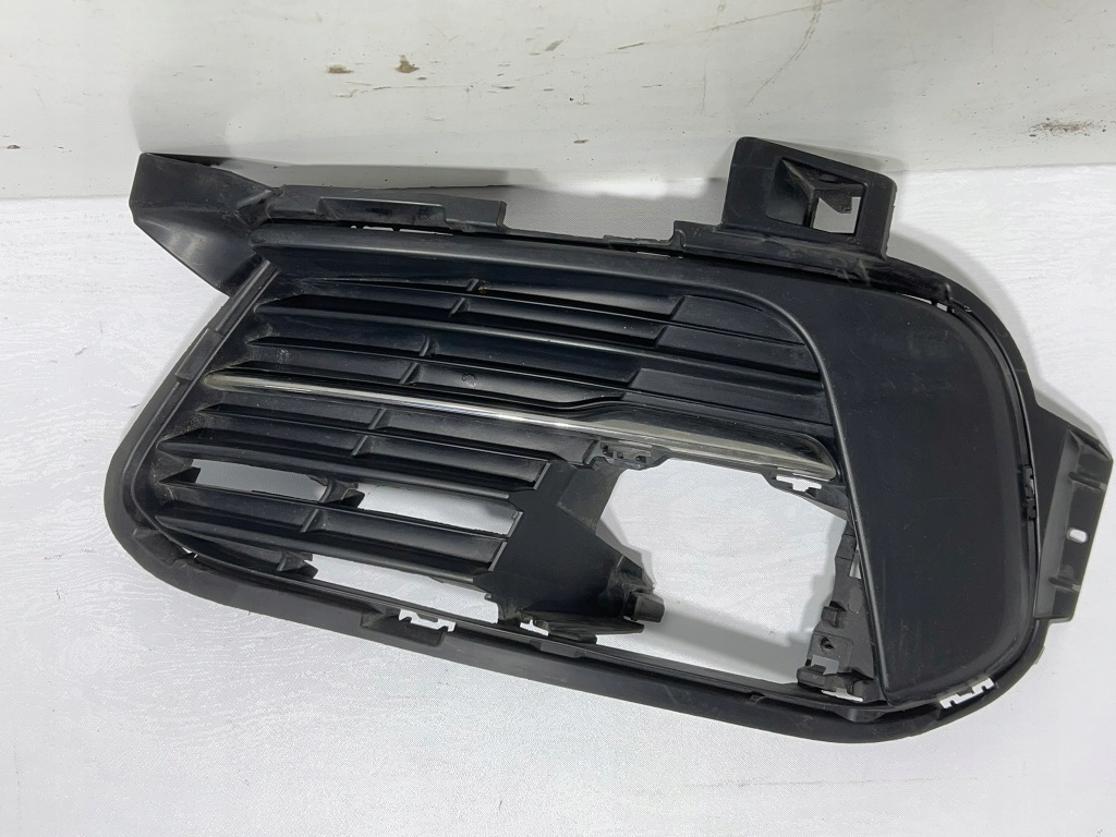 фото №1, Решітка бампера правий перед права передня peugeot 308 ii eu