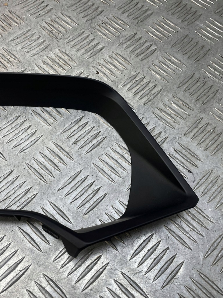 Bmw оригінальний номер 6818849 x5 g05 x6 g06 рамка захист спідометра Недорого