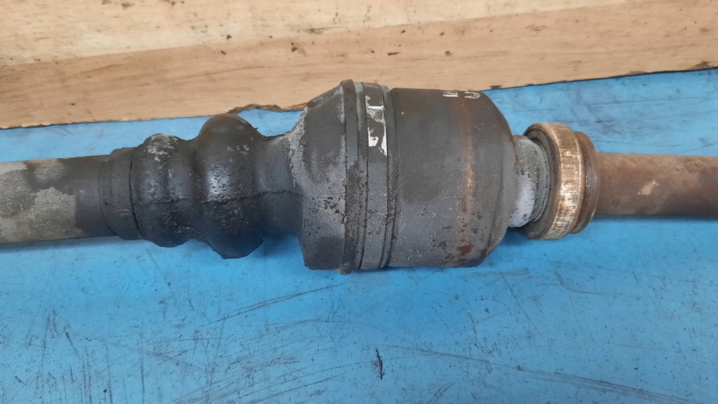 фото №2, Приводной вал правая citroen c5 00-04r 2.0b