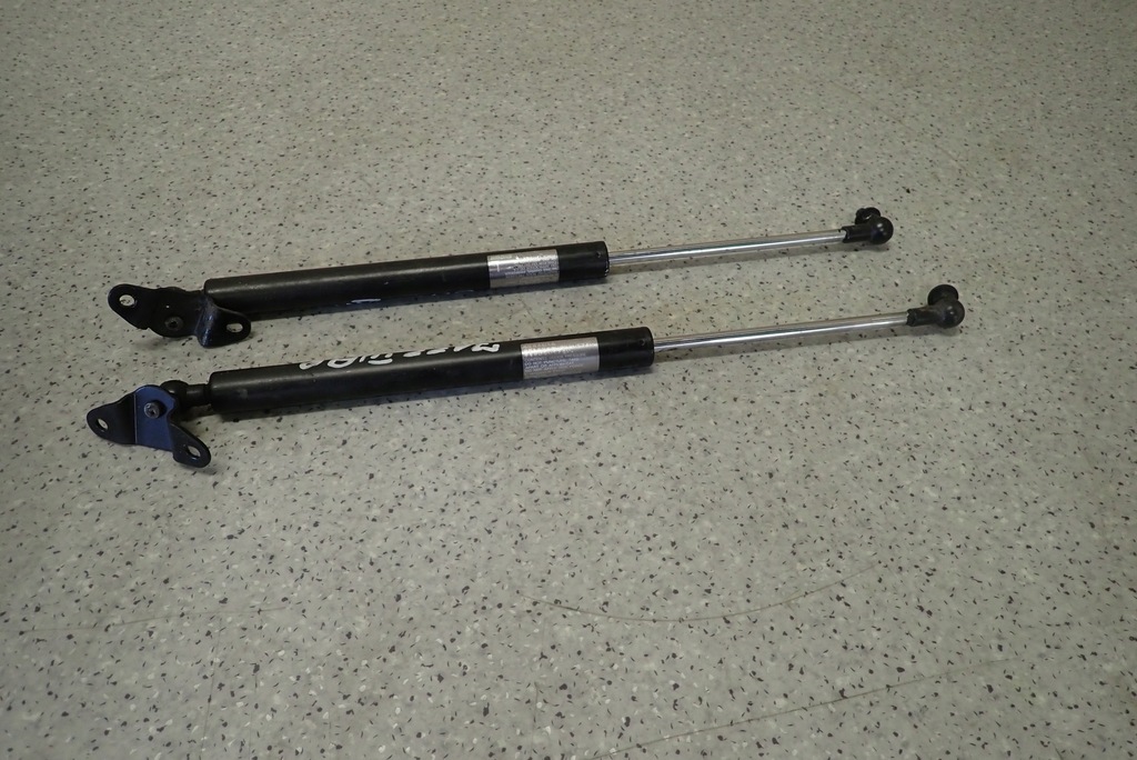 фото №4, Honda jazz iii 08-14 амортизаторы крышки задняя