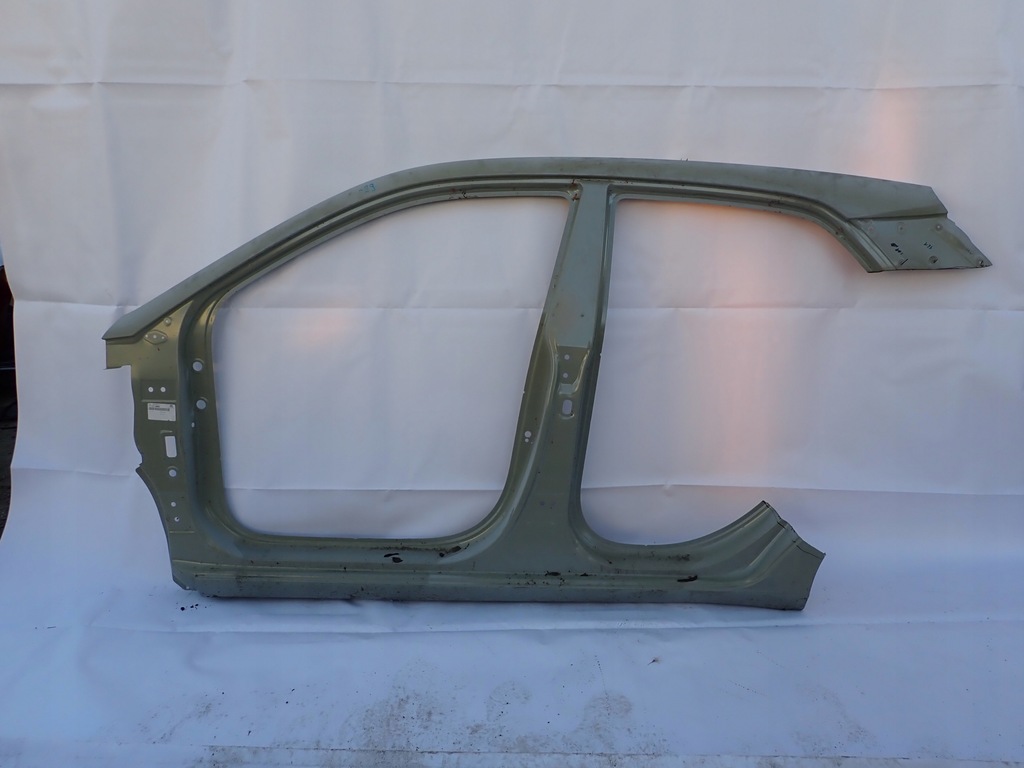 фото №1, Hyundai i20 ii 14- 5d поріг блок двигуна рама обшивка ліва