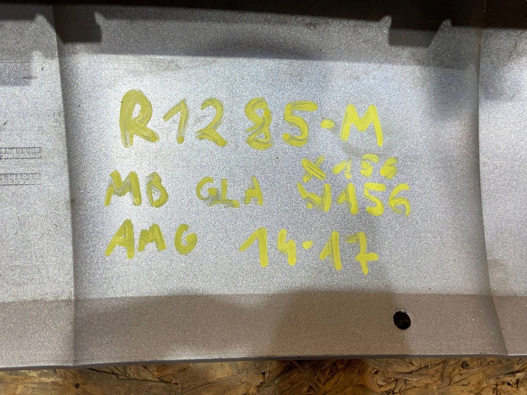 фото №16, Mercedes gla i 1 w156 x156 amg 13-17 спойлер молдинг накладка бампера перед