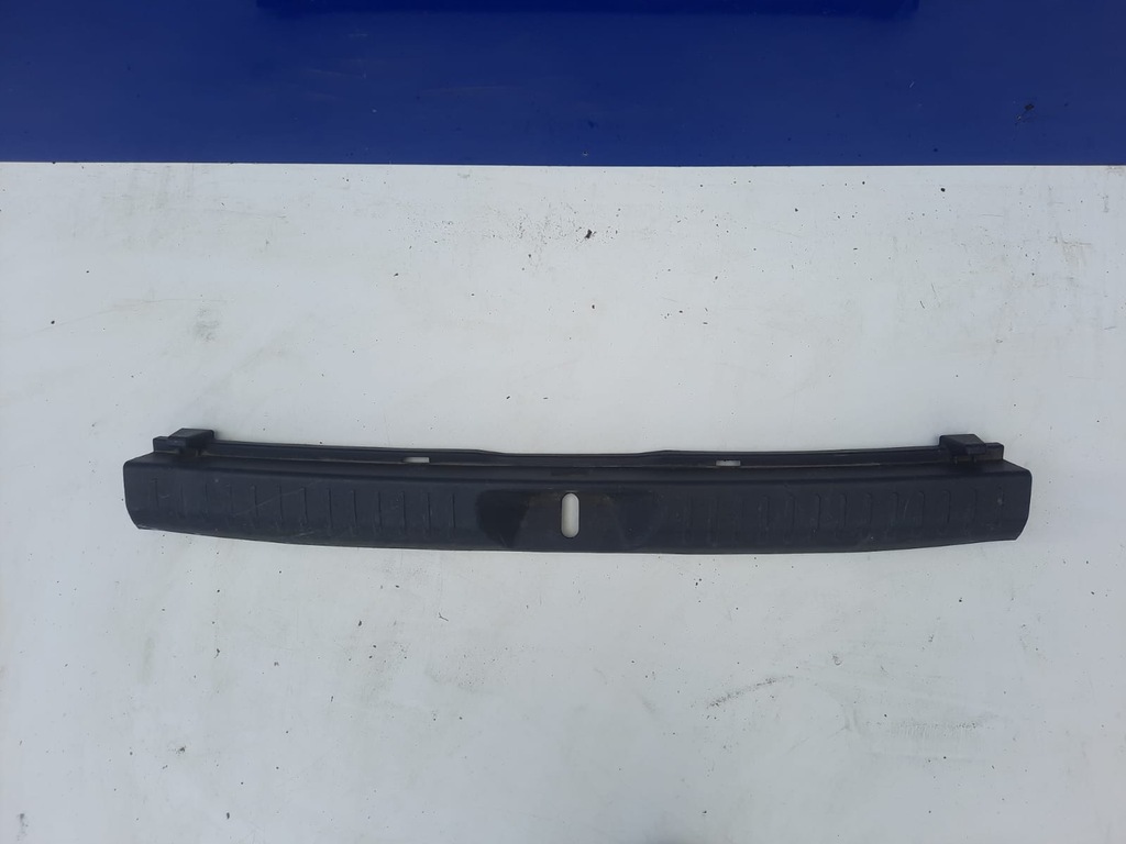 фото №12, Prius plus защита замка крышки 67935-47010