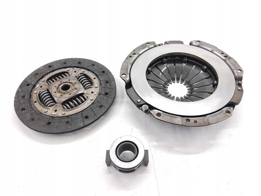 фото №1, Renault safrane ii 2.0 2.5 16v 20v набор сцепления