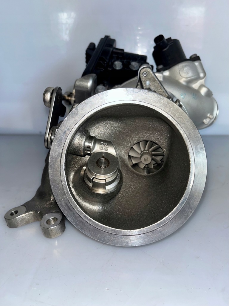 фото №5, Nowa турбонагнетатель bmw mini 1.5 16409700034 16409700019 + rabat 400zł описание