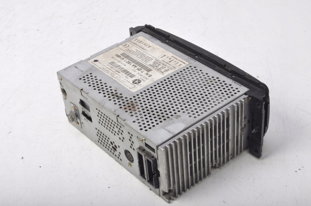 фото №5, Chrysler grand voyager iv радио cd p04858543ag