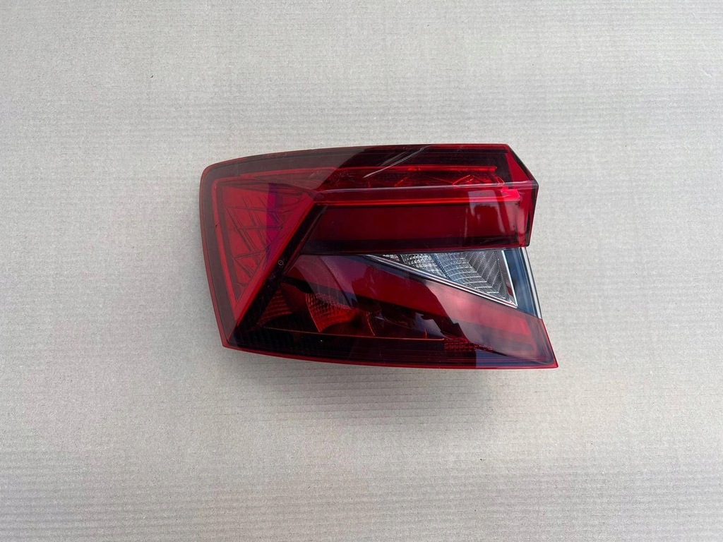 фото №1, Skoda fabia iv 4 lift hb led ліва лампа задня задня