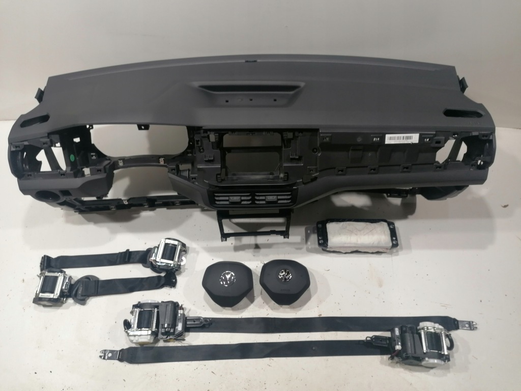 фото №1, Vw t-cross приборная панель консоль подушка безопасности подушки безопасности ремни