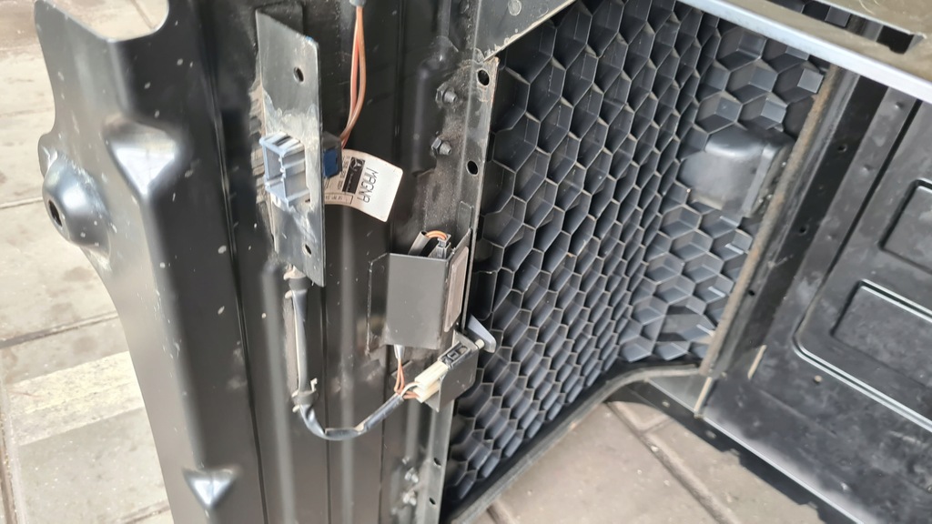 фото №8, Mercedes actros mp4 box бардачок pod кровать