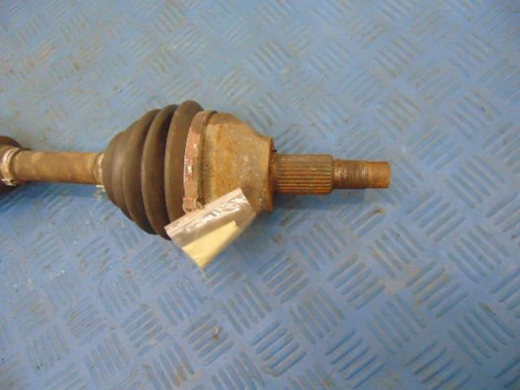 Alfa romeo 159 универсал 2.4jtd 20v приводной вал левая Оригинал