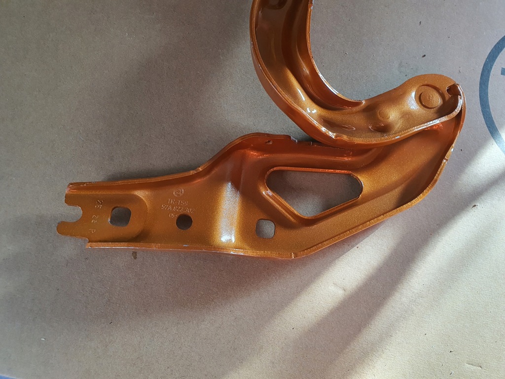 фото №9, Skoda karoq 57a петля капот правый левый