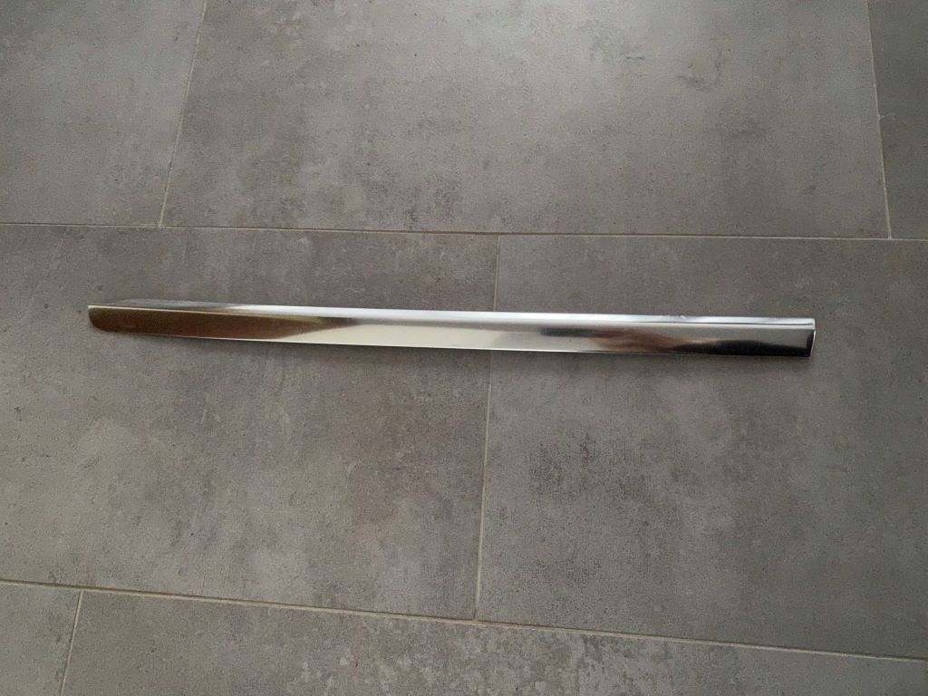 Купить Молдинг дверь задний  правая a2056700222 mercedes w205 c