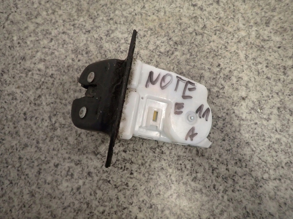 фото №4, Nissan note e11 06-11 замок кришки багажника