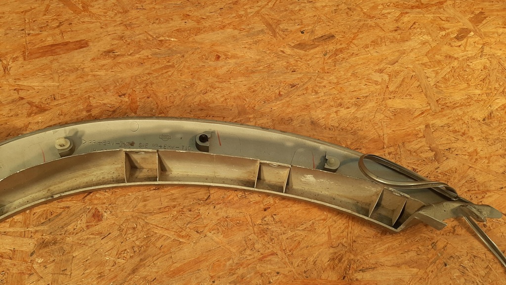 фото №9, Nissan terrano ii молдинг крыла перед передняя левая 63811-7f600