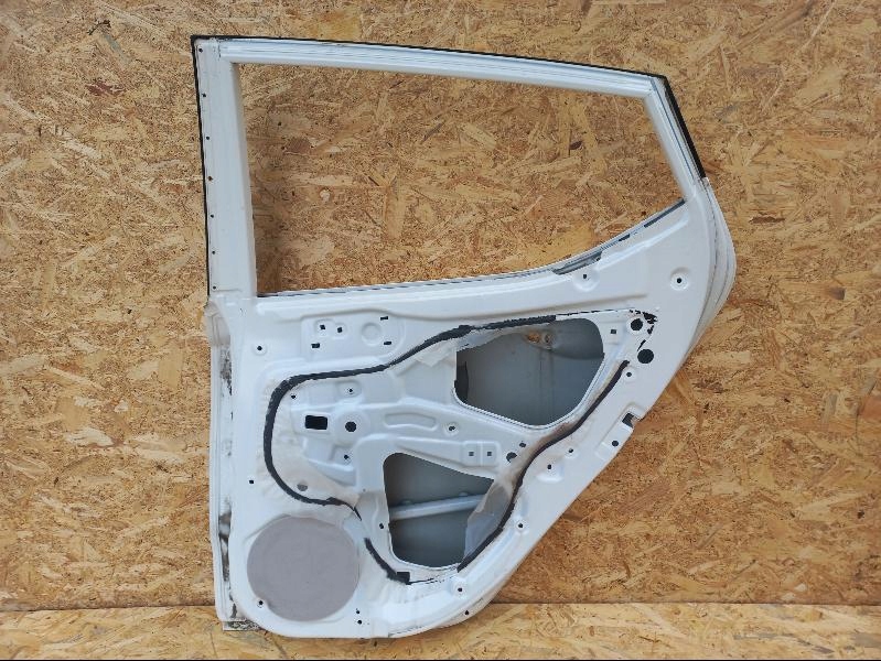 фото №11, Hyundai i10 i-10 дверь задние задняя правое