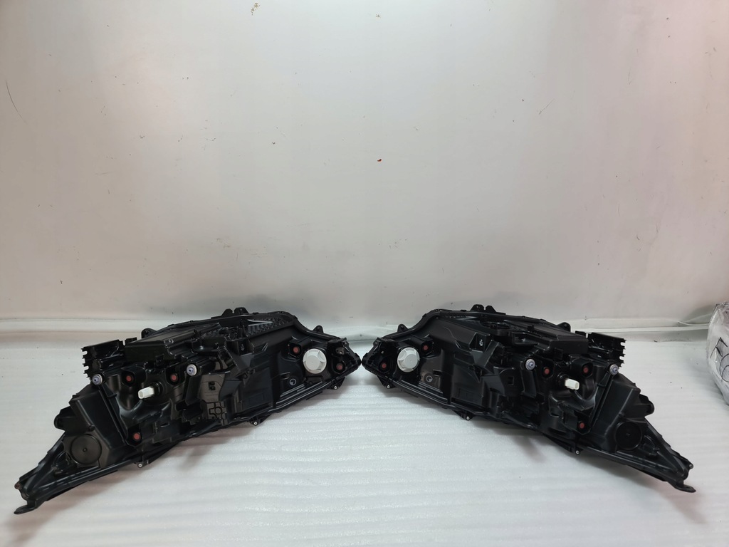 фото №10, Toyota bz4x full led лампа ліва права перед