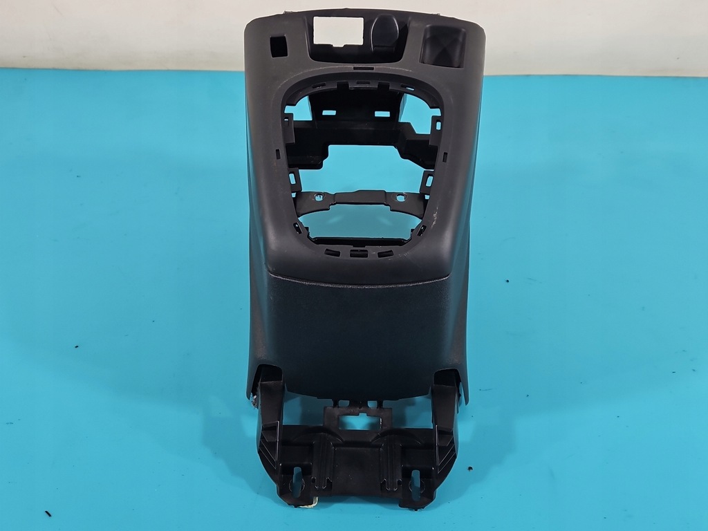 фото №2, Корпус туннель средний renault scenic iii eu