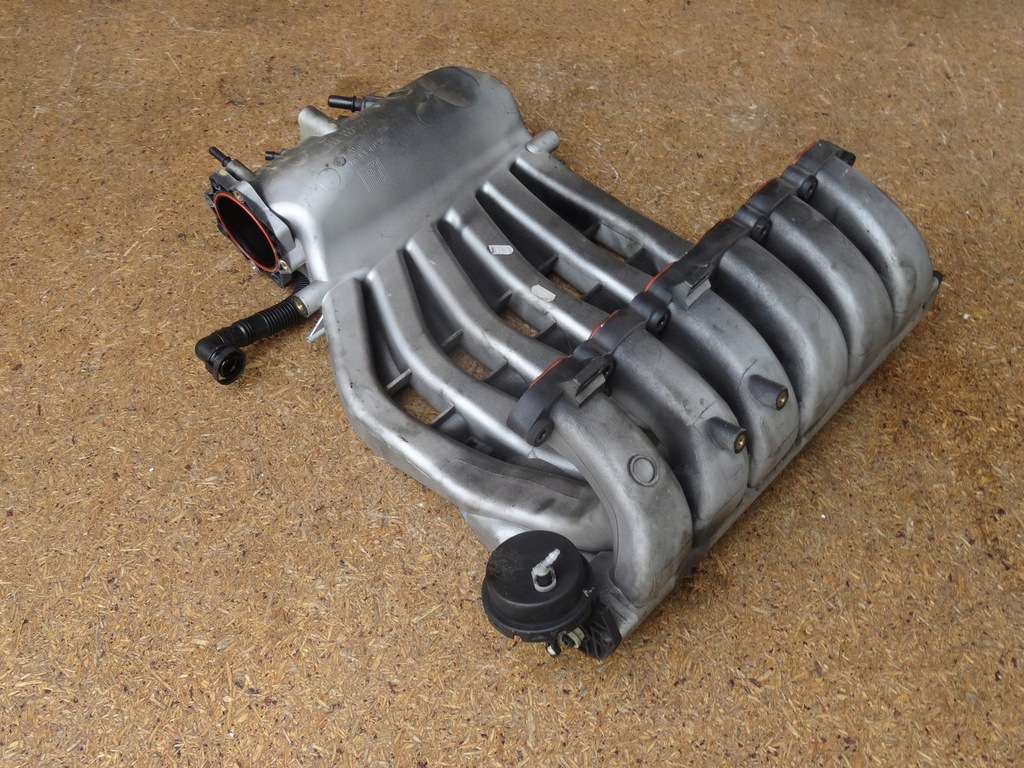 фото №12, Audi a3 8p tt 8n 8j eos golf iv v r32 3.2 v6 коллектор всасывающий 022133203g