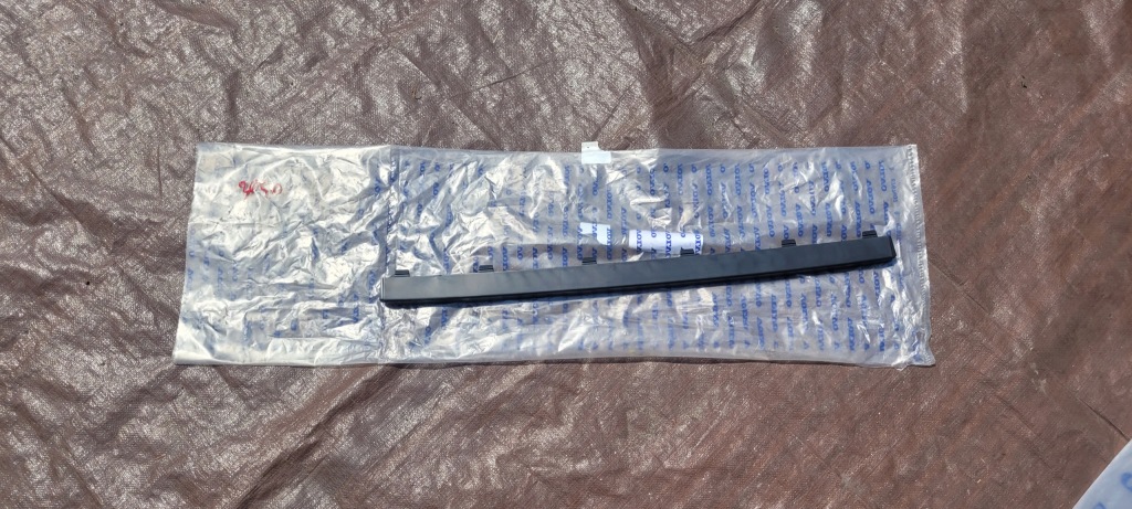 фото №1, Молдинг бампера перед volvo xc90 ii nowa