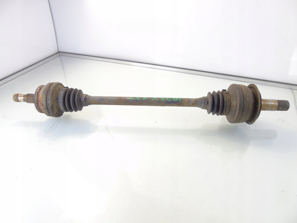 фото №1, Приводной вал задняя задняя правая mercedes cls w219 3.2
