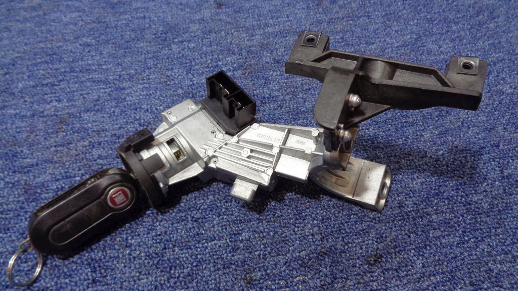 фото №10, Бортовой компьютер замок зажигания bsi fiat doblo 2 ii lift fl 1.3 m-jet euro 5+ 2015-