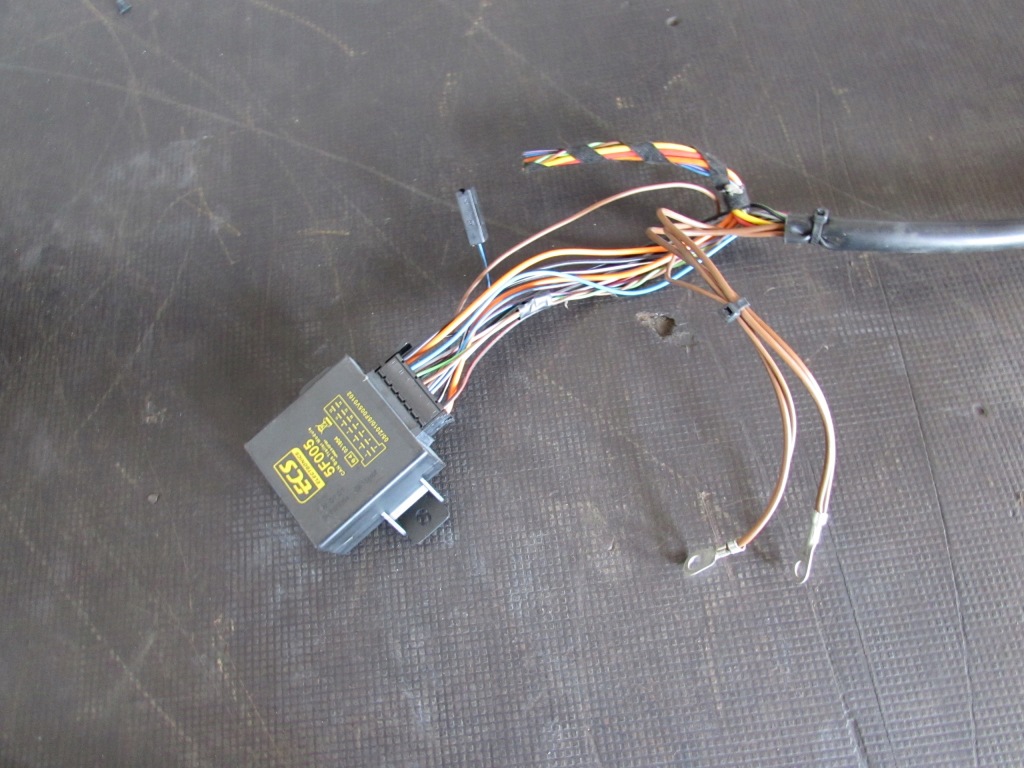 фото №7, Hak задня volkswagen golf vi 08-12r.