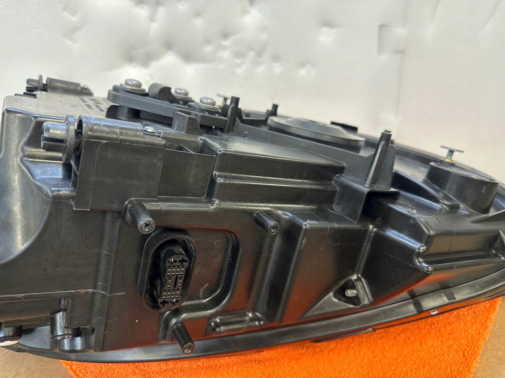 фото №15, Porsche cayenne ii lift 14-18 7p5 лампа full led правая 7p5941774k