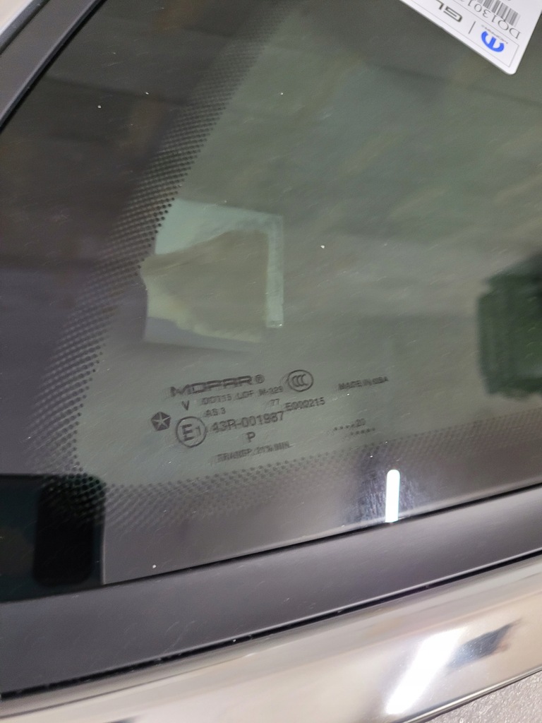 фото №4, Jeep cherokee kl стекло кузовная правая nowa оригинальный номер