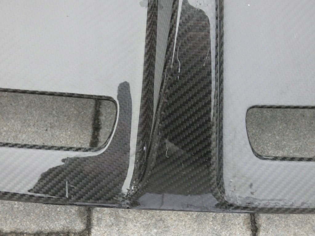 Диффузор бампера заднего aston martin dbs/ db-9/ virage карбон/ карбон с Разборки