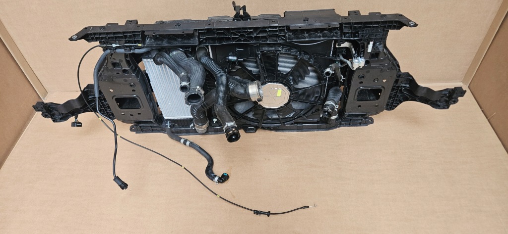 фото №2, Pas передний балка pod бампер радиатор радар kia sportage v 1,6 plug-in