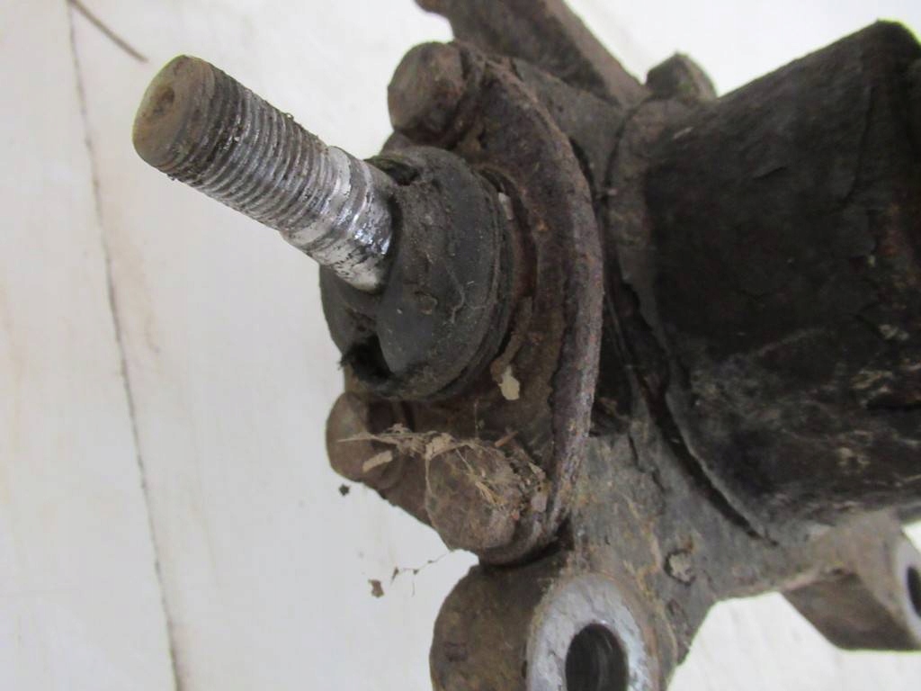 фото №7, Поворотный кулак правая амортизатор citroen jumper 2.2hdi