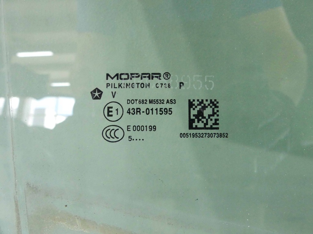 фото №2, Стекло дверь задняя правая jeep renegade 14- 15r