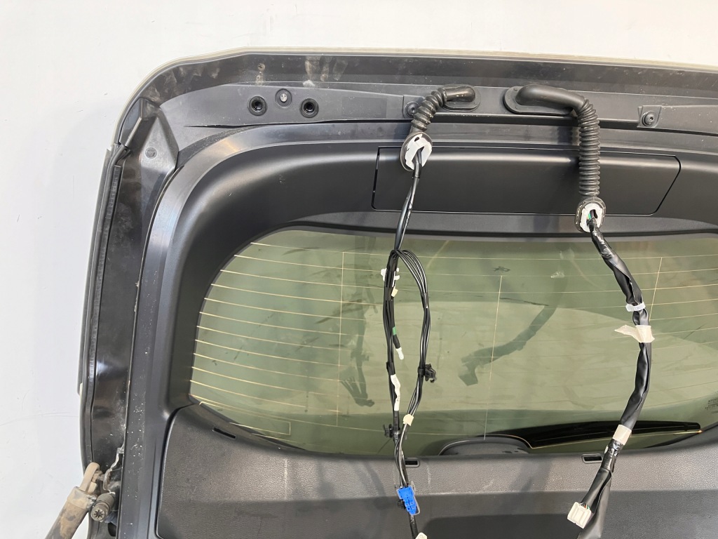 фото №12, Corolla e21 kombi кришка багажника кришка багажника електрична 070 комплектна