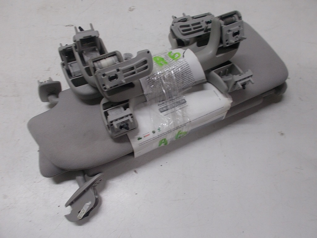 фото №1, Audi a6 c6 4f0 сонцезахисний козирок ручки