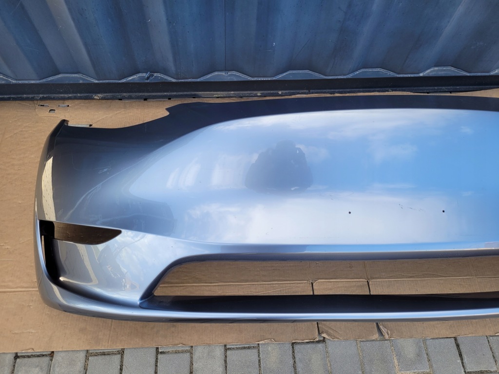Бампер передній перед tesla model y Зі Шроту