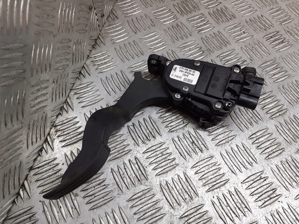 фото №1, Потенциометр педаль газа mazda 2 1.2