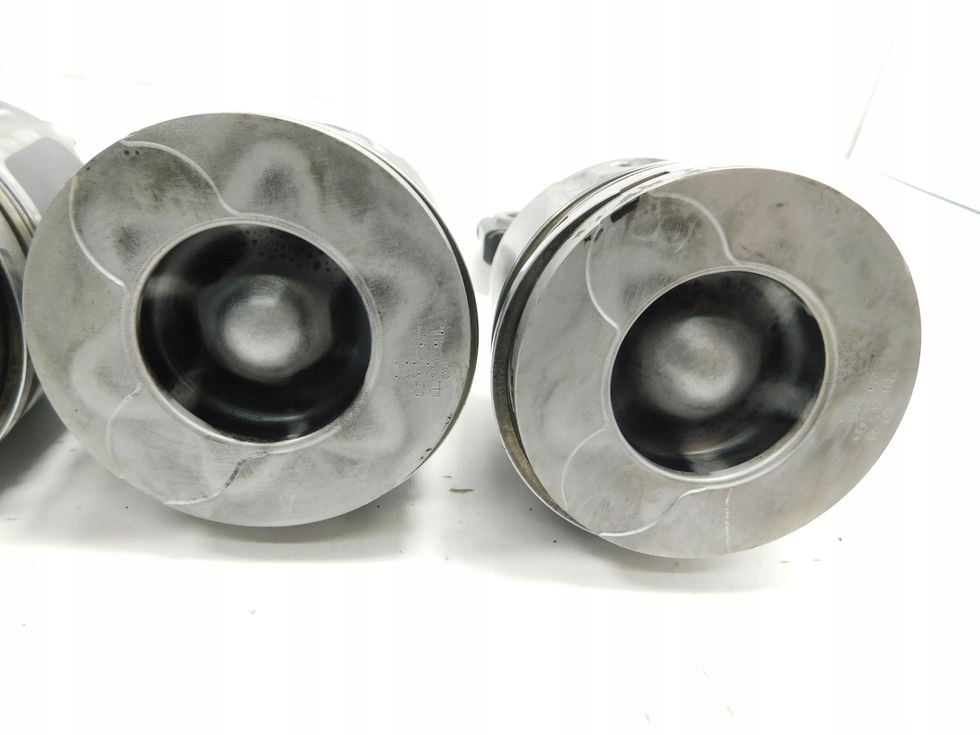 фото №12, Поршень з шатун 2.0 tdci hdi ford peugeot volvo v50 citroen fiat scudo