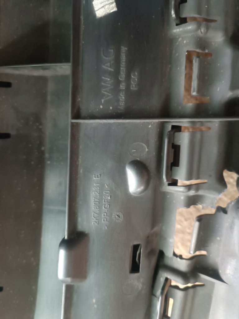 фото №4, Решітка радіатора na радар vw caddy 2k7 20- 2k7807231e