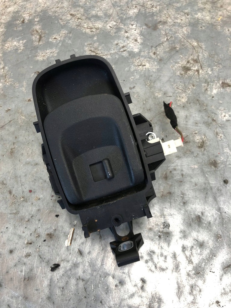 фото №1, Ручка внутренняя крышки багажника mercedes w211 kombi