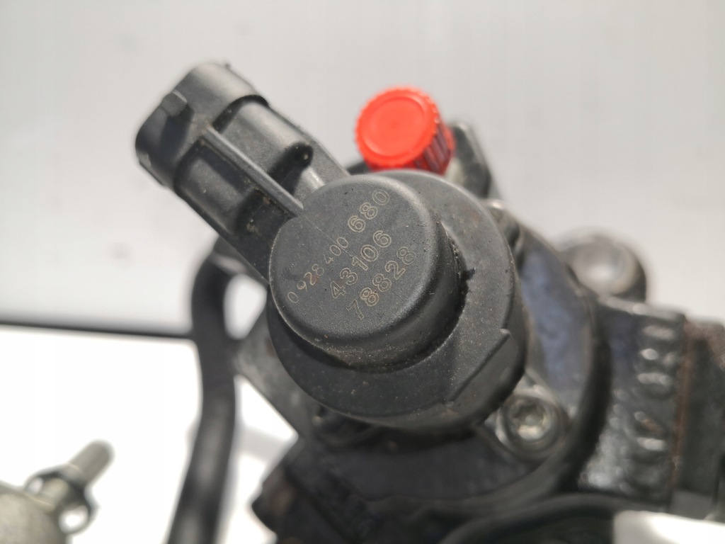 фото №12, Насос упорскування opel astra h vectra c astra h 1.9 cdti 0445010156 55206679