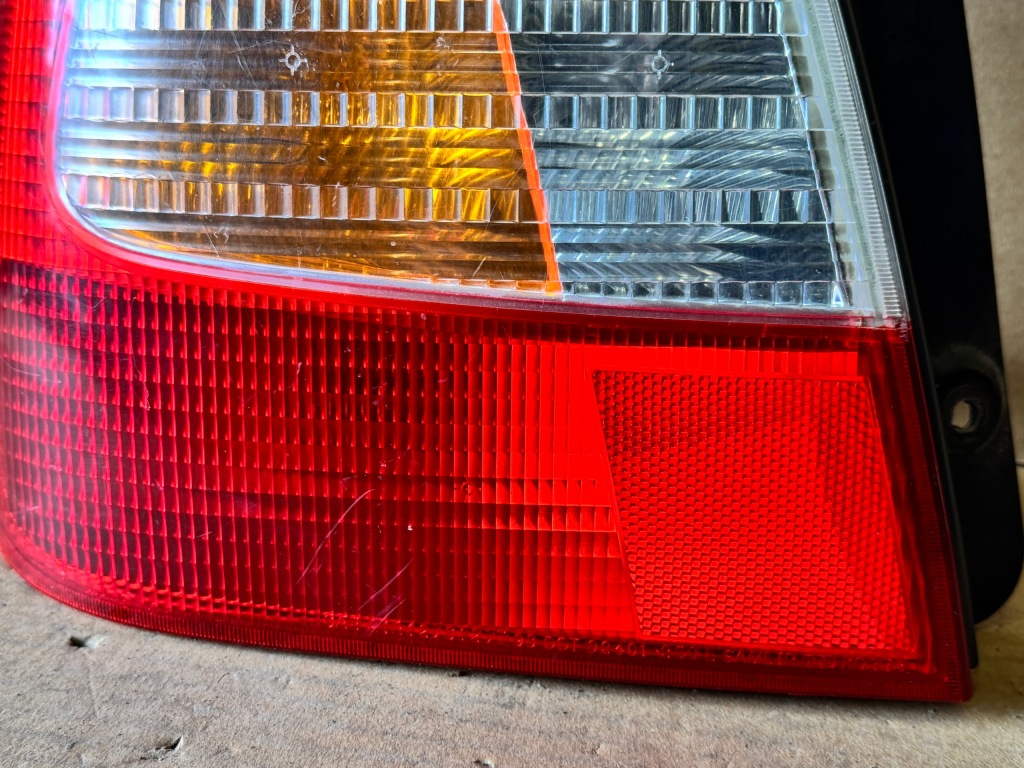 фото №5, Лампа левая задняя левый задняя hyundai accent ii