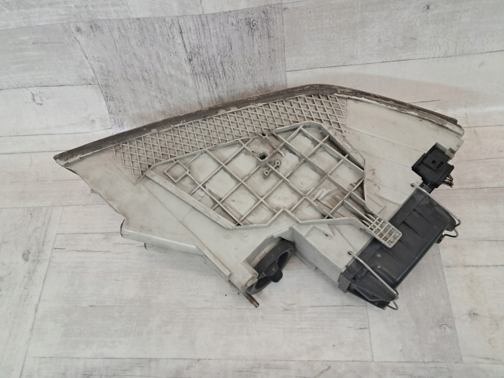 фото №7, Skoda octavia ii лампа левый перед передняя depo europa