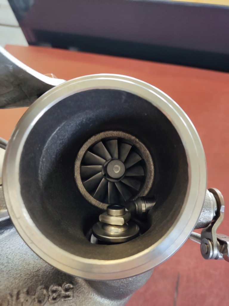 Турбонагнітач турбіна mercedes 651 a6510907080 nowa Зі Шроту