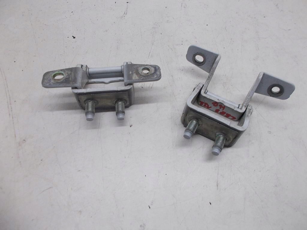 фото №1, Kia ceed ii hb петля петлі кришки задня 2012-